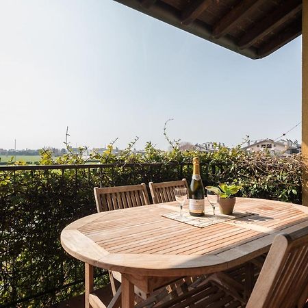 Gardappartamenti Cascinale Pool デセンツァーノ・デル・ガルダ エクステリア 写真